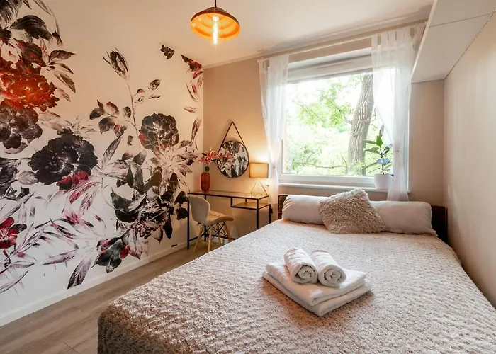 Sun House + Free Parking Apartment *